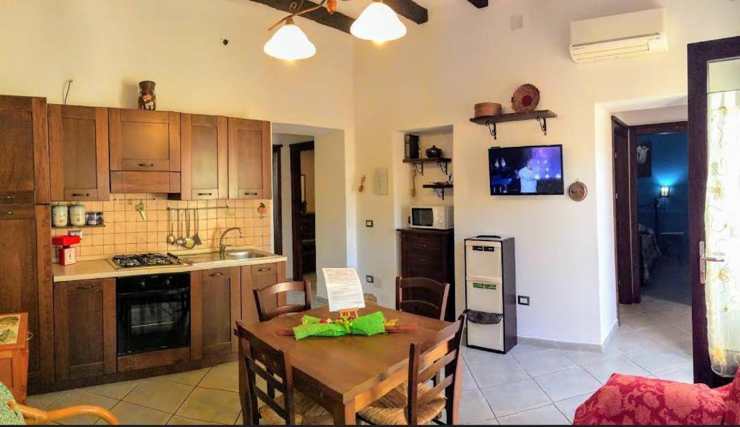 B&B Su Frori Arrubiu Teulada Exteriér fotografie
